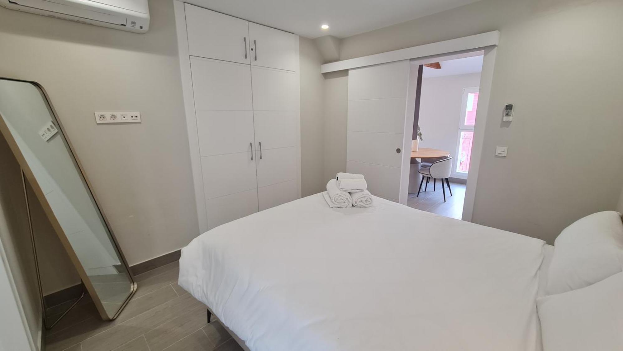 Navas Penthouse 301 By Florentia Homes Granada Luaran gambar